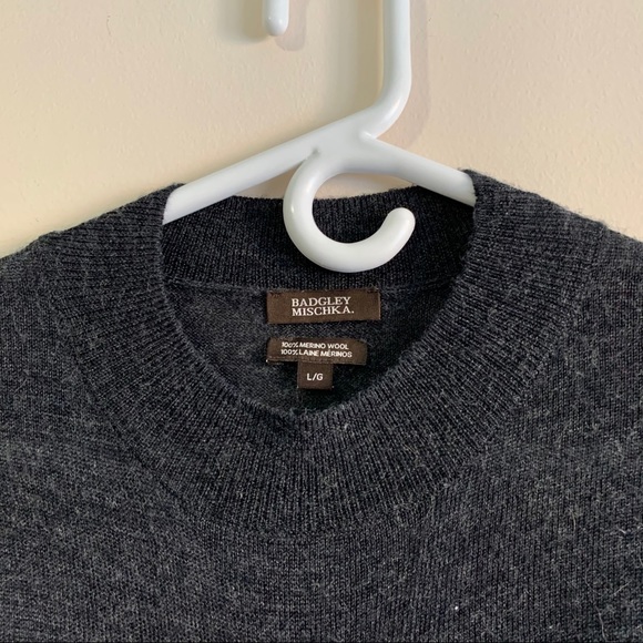 Badgely Mischka Sweater - Picture 5 of 6